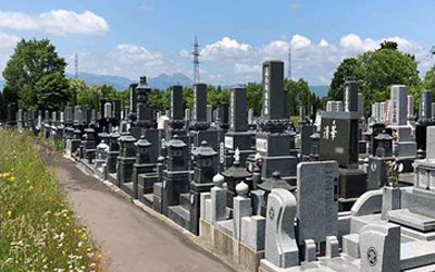 墓じまいと改葬の違いを教えてください。