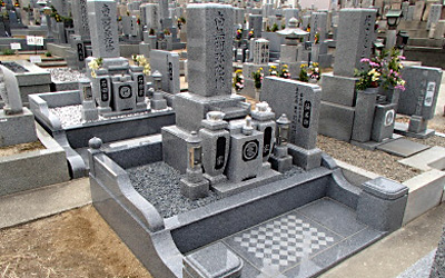 お墓がいっぱいになり、墓じまいの他に何か良い方法は？